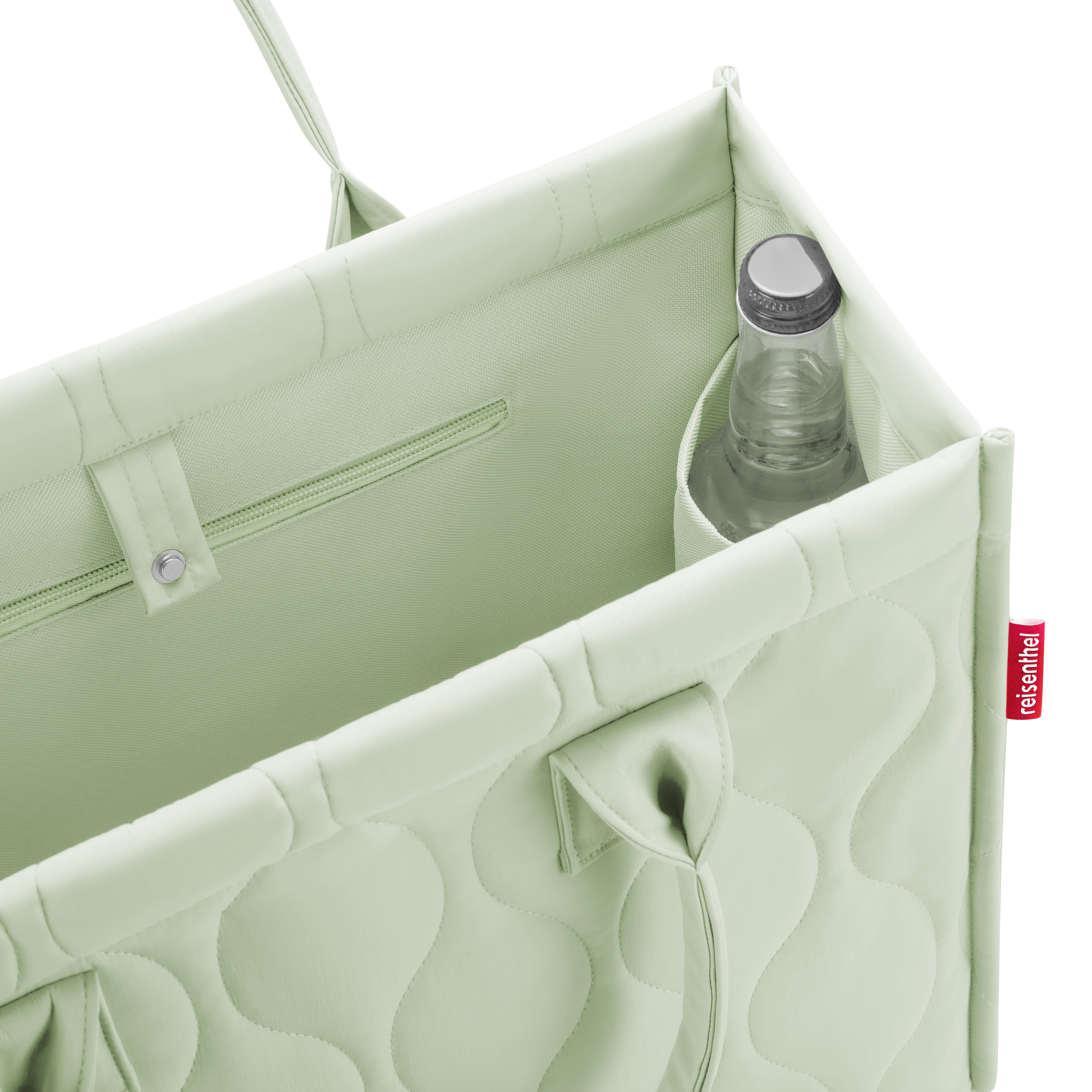 Daily Shopper Iced Matcha