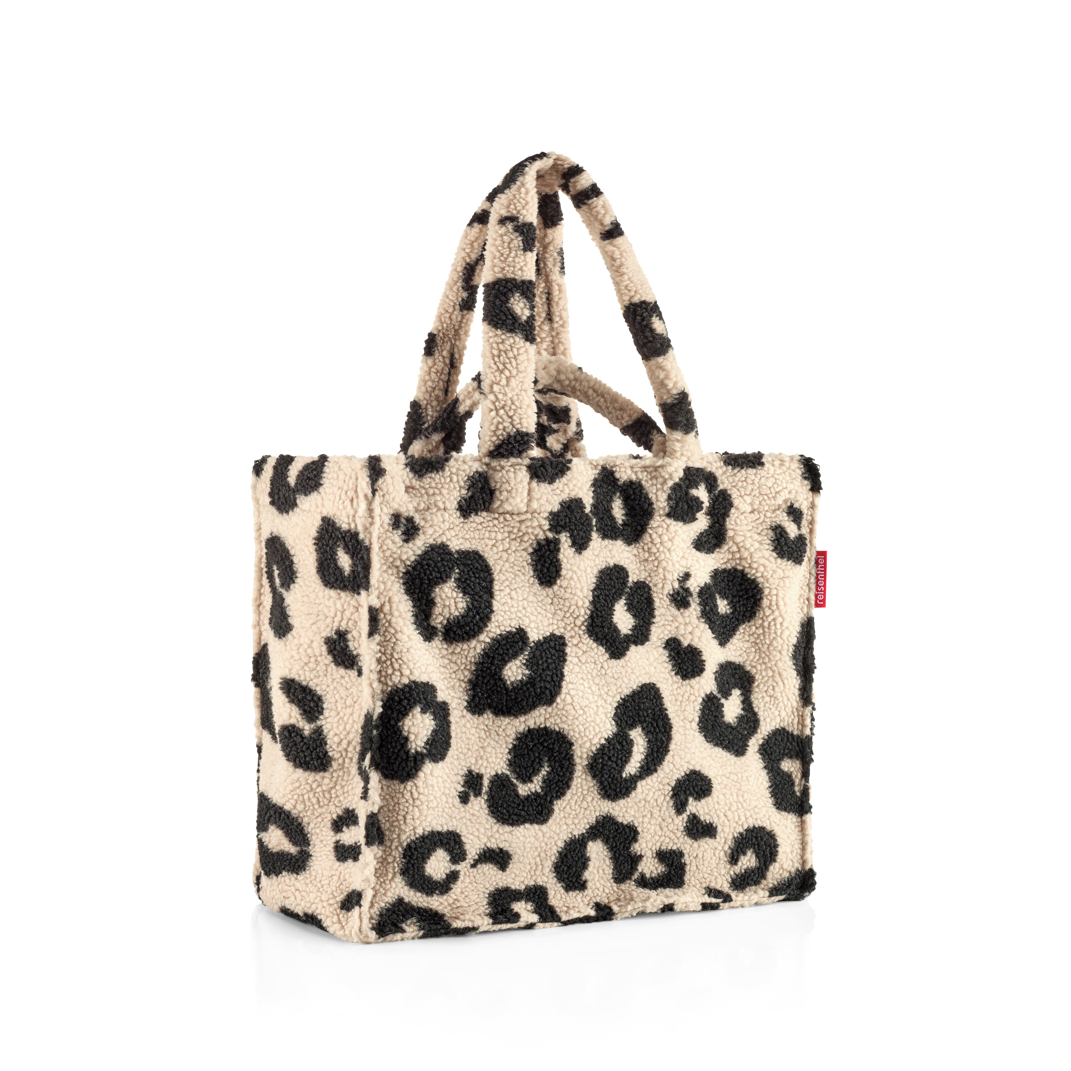 soft shopper Teddy Leo