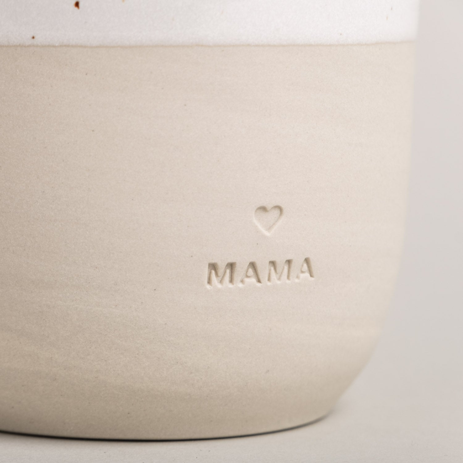 Steingut Becher "Mama"