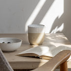 Steingut Becher mit Herz